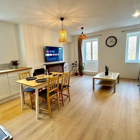 Apartment Saint-germain T2 *